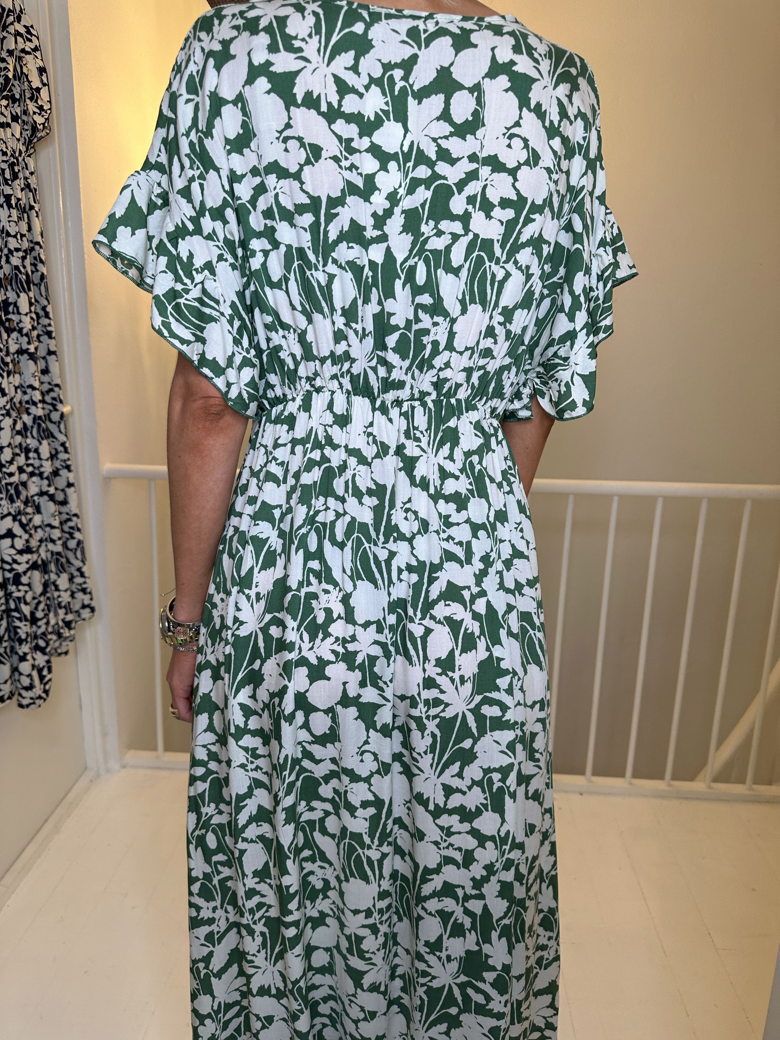 Alina Flower - Sommarklänning med blommönster och träknappar